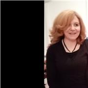 Laureata in Giurisprudenza, ho conseguito un Master in Globalizzazione in lingua inglese